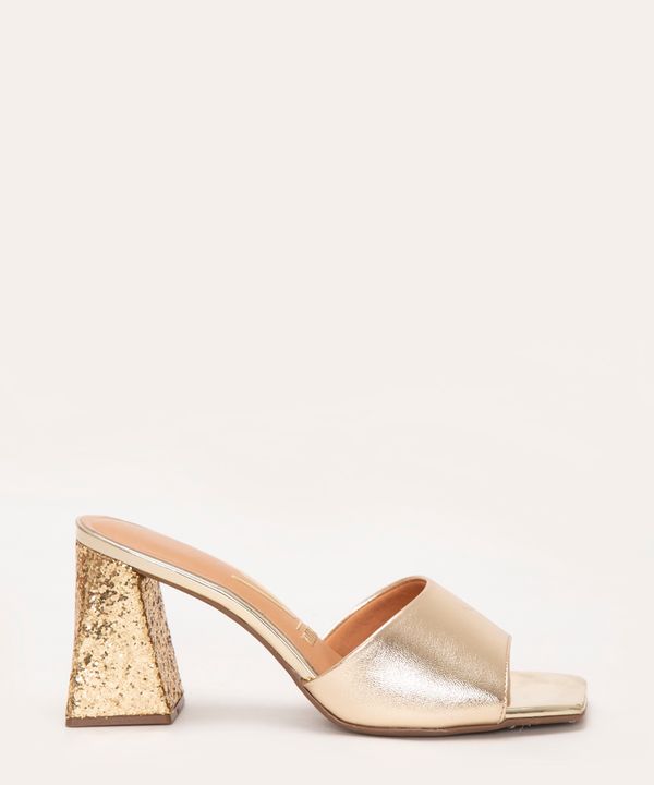 tamanco salto grosso com glitter vizzano ouro 35