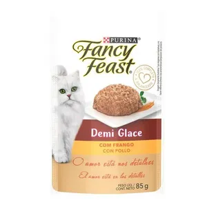 Ração Úmida Para Gatos Adultos Fancy Feast Demi Glace Sabor Frango 85g