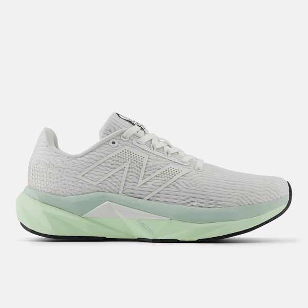 Tênis New Balance Fuelcell Propel V5 Feminino 39