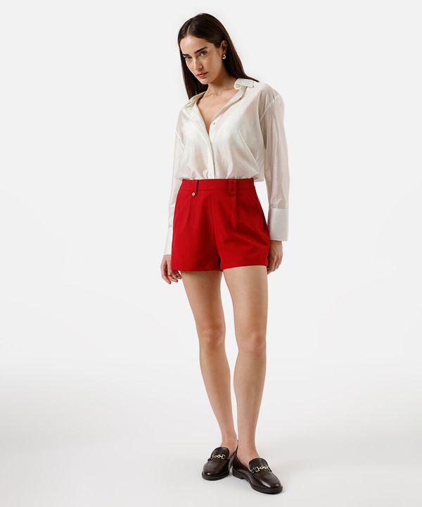 short feminino de alfaiataria com bolsos vermelho 38