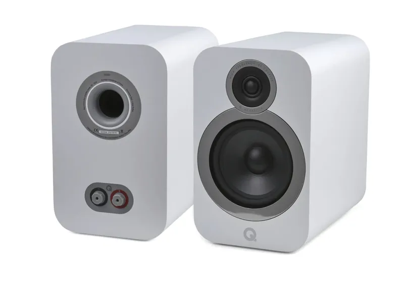 Q Acoustics 3030i Caixas Acústica 145w Par ( Arctic White )