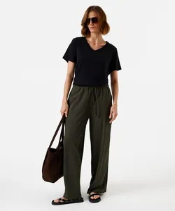calça wide leg feminina cós elástico texturizada básica verde P