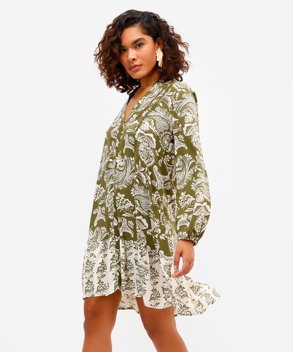 vestido chemise feminino de viscose com recorte paisley verde GG