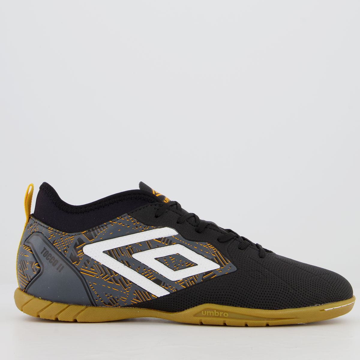 Chuteira Umbro Tocco II Club Futsal Preta