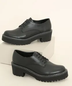 Oxford Feminino Oneself com Cadarço Salto Médio Tratorado Preto 39