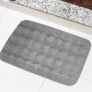 Tapete para Banheiro Tapetes Junior Esmeralda em Polipropileno 40x60cm Cinza Antiderrapante