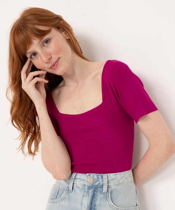 blusa feminina de viscose decote reto roxa PP