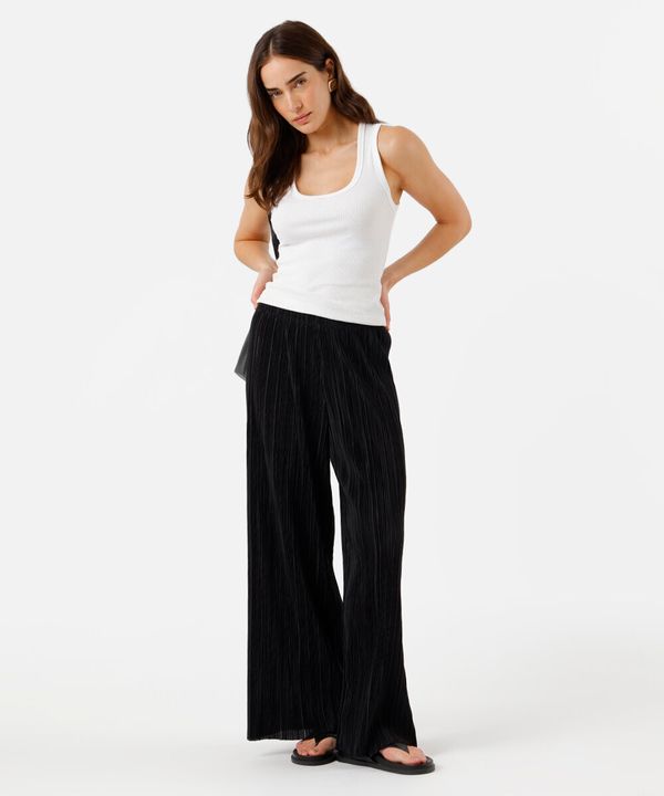 calça pantalona feminina plissada preto G
