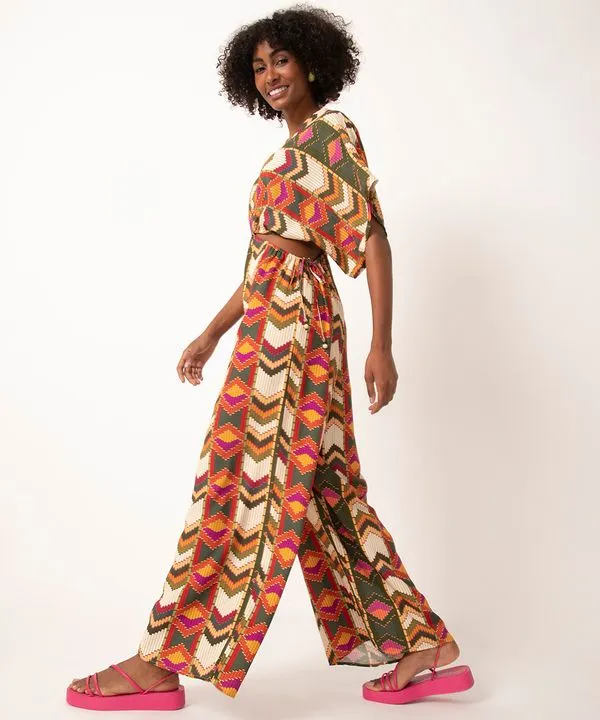 macacão de viscose pantalona cut out geométrico multicor PP