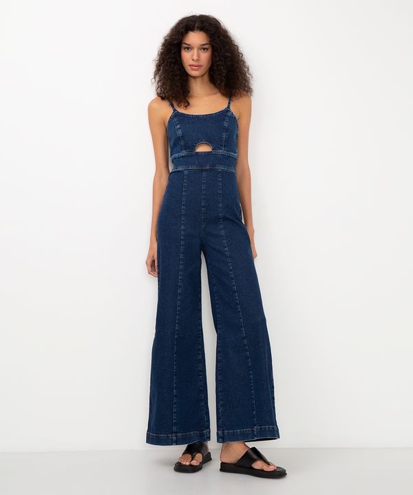 macacão jeans cut out azul PP