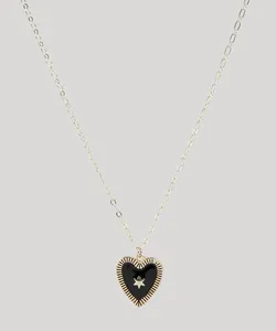 Colar Feminino com Pingente de Coração Dourado Único