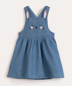 salopete infantil jeans coelhinho azul médio 0-3