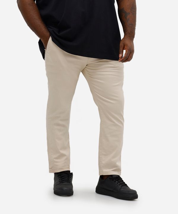 calça carrot masculina de sarja plus size bege 56