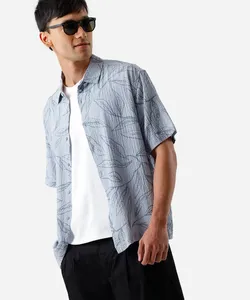 camisa masculina manga curta folhagens texturizada azul G