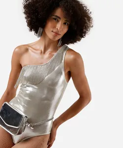 body ombro único feminino com franjas e brilhos metalizado prateado G