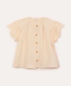 blusa de algodão infantil com laise bege 5