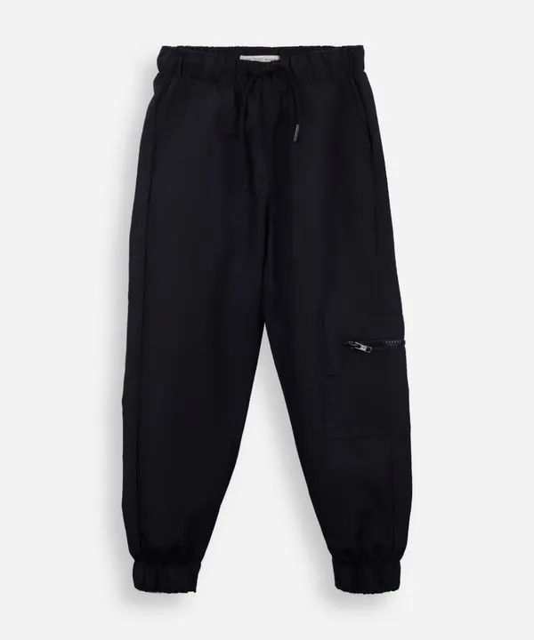 calça jogger infantil bolso com zíper preta 8