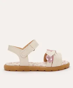 sandália infantil coração metalizado off white 22