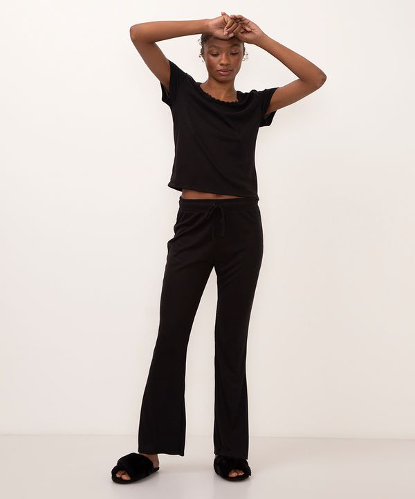 calça de pijama flare preto P