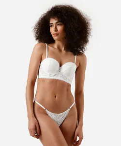 calcinha biquíni de laise floral off white P