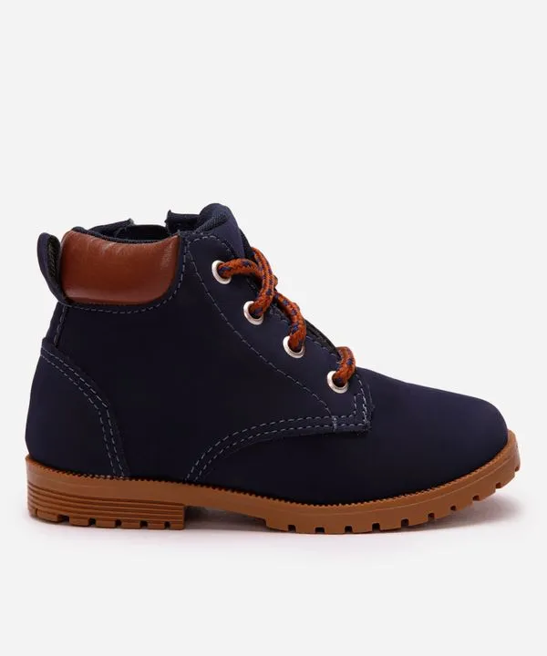 bota coturno infantil cano médio com recortes azul 25