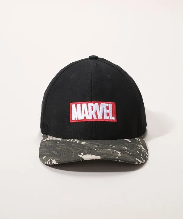 Boné Masculino Aba Curva Marvel com Estampa Camuflada Preto Único