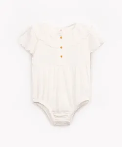 body infantil texturizado manga curta botões off white 18-24