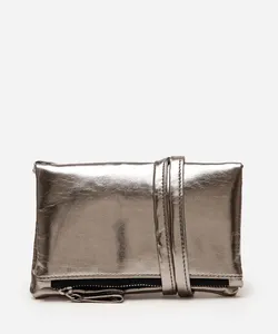 bolsa infantil transversal metalizada prateada UNICO