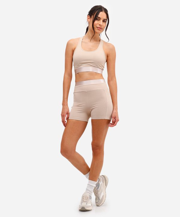 bermuda feminina esportiva com bolsos bege P