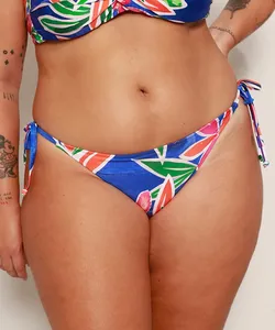 Biquíni Calcinha Plus Size Tanga Estampado Floral de Amarrar com Proteção UV50+ Multicor GG1