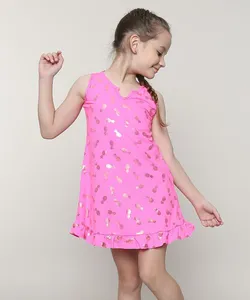 Saída de Praia Infantil Estampada de Abacaxi Metalizado com Babado Rosa Neon 4