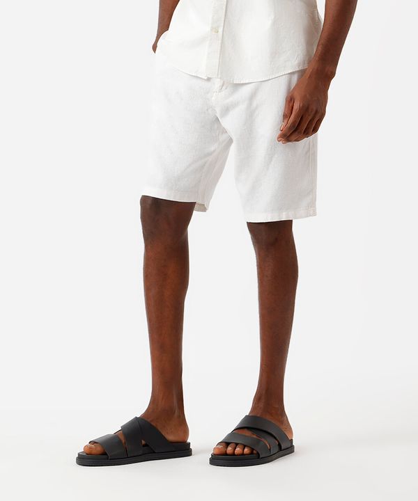 bermuda reta com linho - off white 42