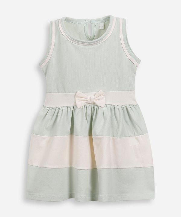 vestido infantil de algodão com recortes e laço verde 9-12