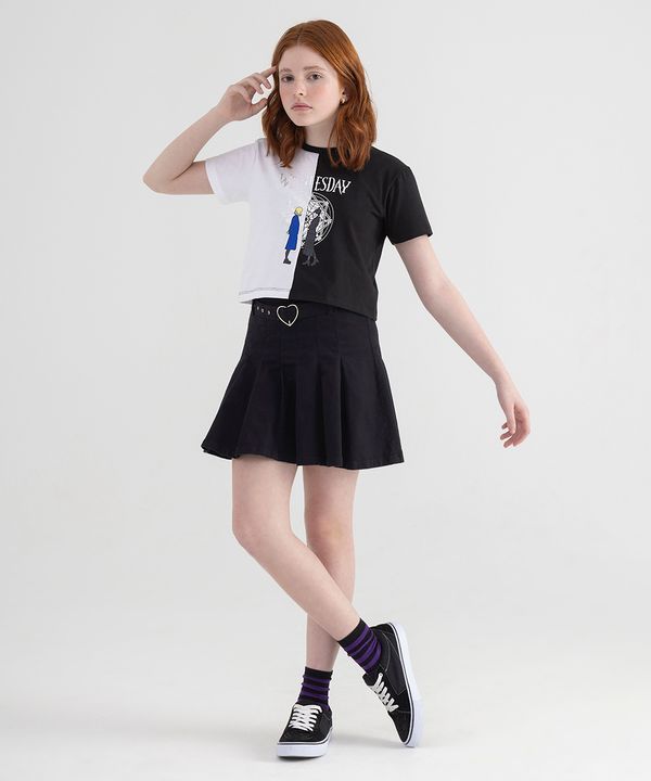 camiseta de algodão juvenil bicolor wandinha manga curta preta 12