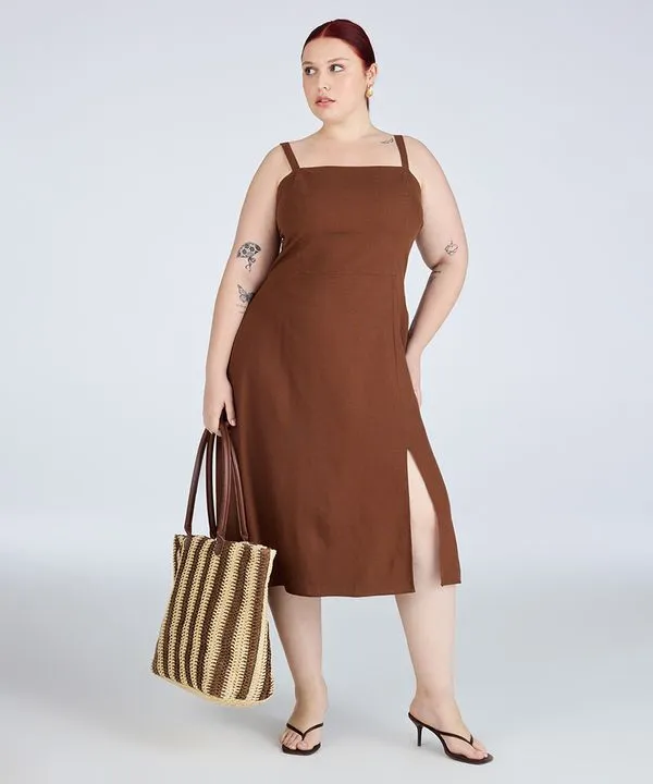 vestido midi com linho e fenda plus size marrom GG3
