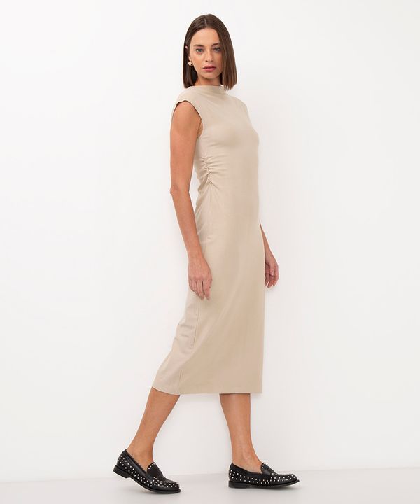vestido midi de viscose com franzido bege M