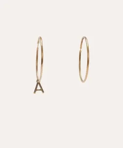 brinco argola com letra a dourado Unico