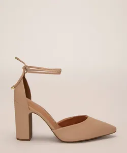 scarpin bico fino com amarração vizzano bege claro 37