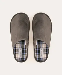 pantufa pelúcia forro xadrez cinza P