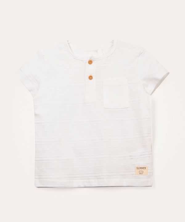camiseta infantil texturizada manga curta com bolso off white 1