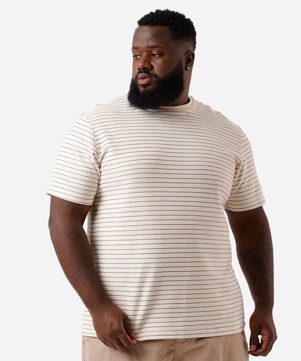 camiseta masculina comfort listrada plus size bege GG4