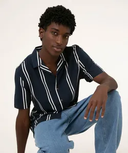 camisa de viscose manga curta listrada azul marinho G