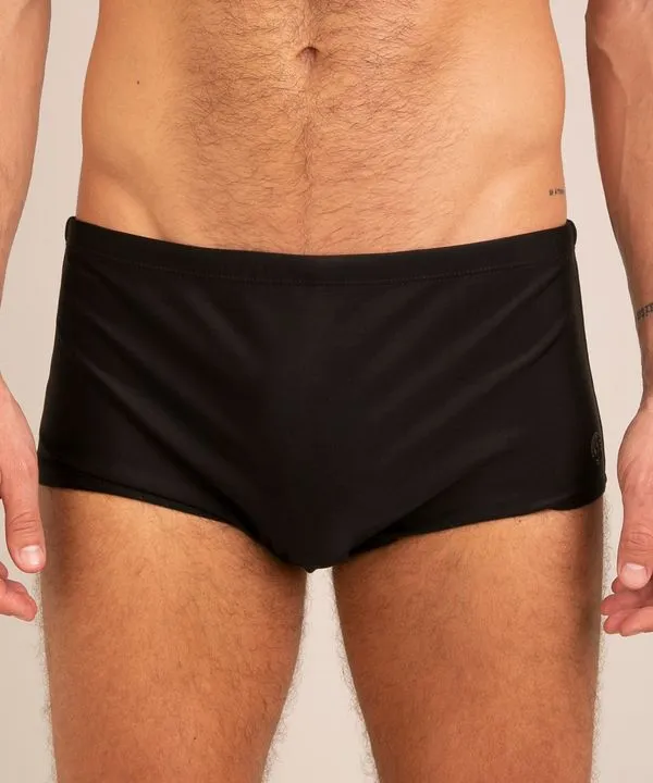 Sunga Masculina Tradicional com Vivo Lateral Proteção UV50+ Preta GG