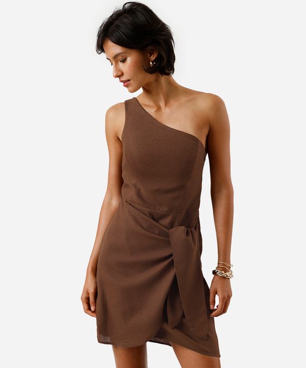 vestido ombro único com linho e amarração marrom M