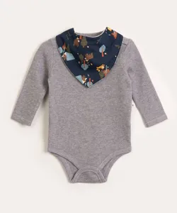 body infantil canelado de algodão com babador cinza mescla 6-9