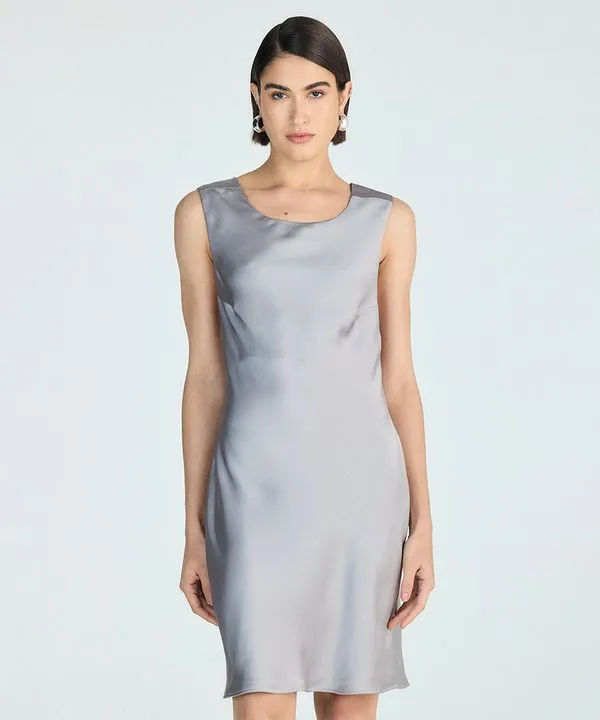 vestido curto feminino acetinado com amarração cinza P