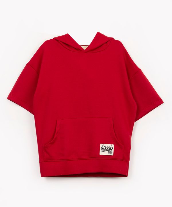 camiseta infantil moletinho com bolso e capuz vermelho 4