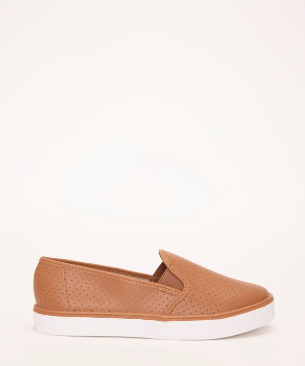 tênis slip on micro furos moleca caramelo 38