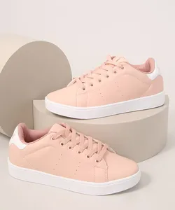 Tênis Feminino Casual com Recorte Posterior Contrastante Rosa Claro 34