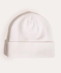 Gorro Unissex Básico em Tricô Preto Único